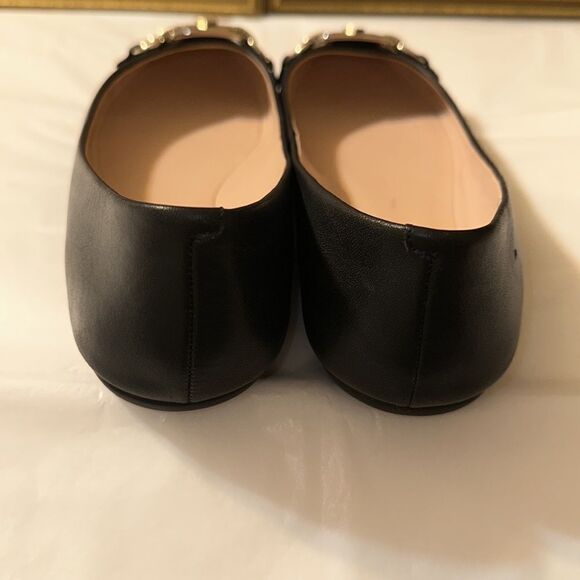 Kate Spade 9.5 Phoebe Black Gold Tone Link Hardware Black Leather Flats - Picture 6 of 14